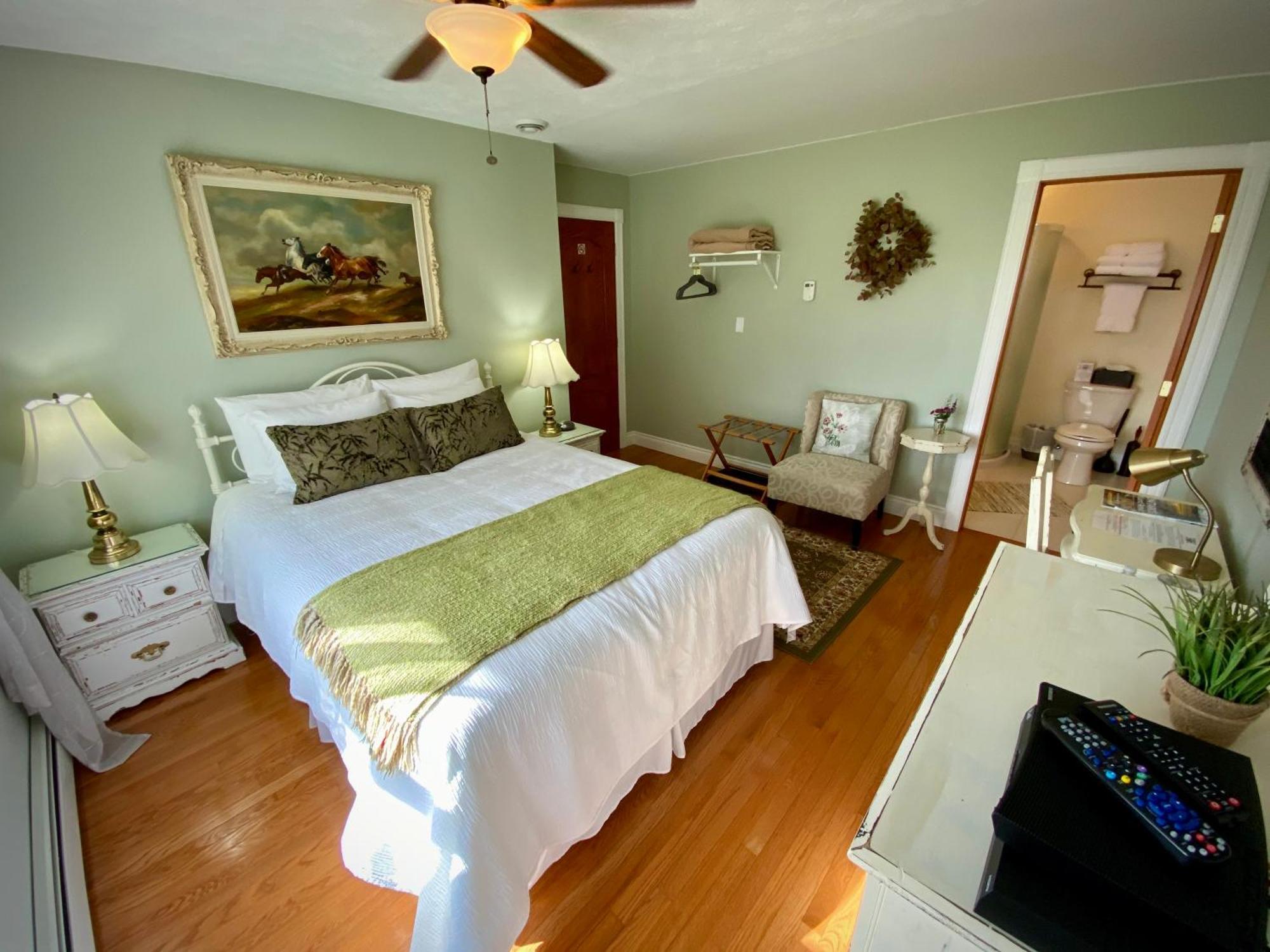 Twin Peaks B&B Mindemoya Pokoj fotografie
